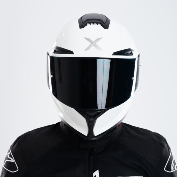 X Helmet R1SV - Shiny White (Free Black Visor) - Image 4