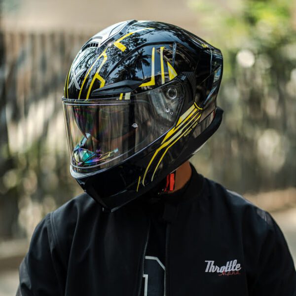 X Helmet R1SV - Blazing Gold (Clear & Black Visor Included) - Image 2