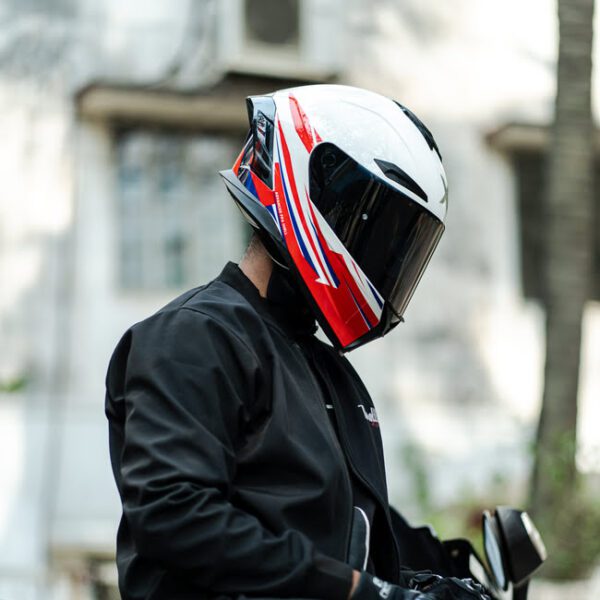 X Helmet R1SV - SuperSonic White (Clear & Black Visor Included)